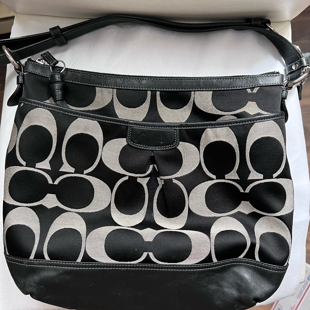 Coach Park Signature Rare Handbag
